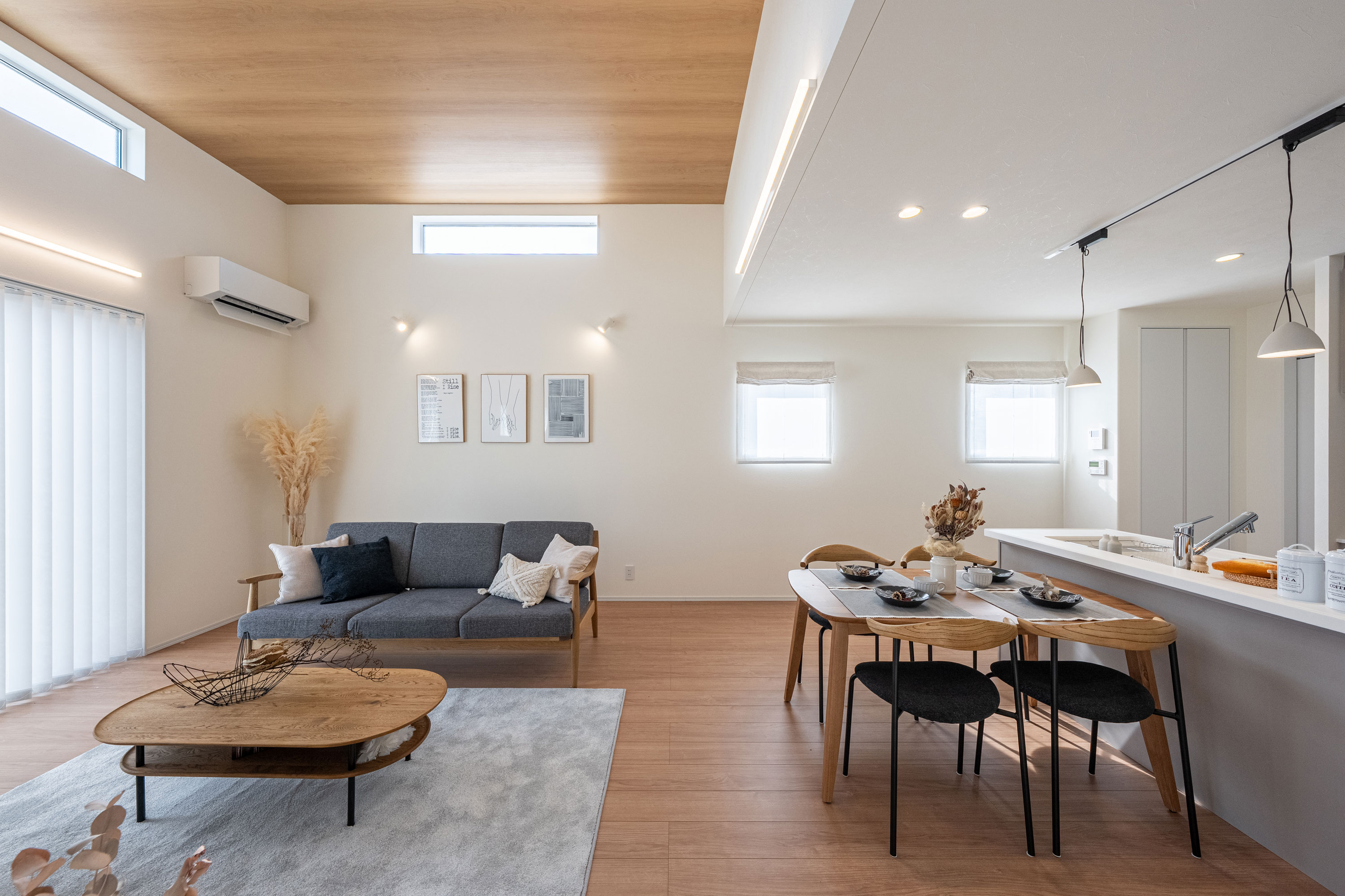 耐震等級3の安心に加え、冬でも室温15℃を下回らない断熱等級6(GX志向型住宅)の断熱性能を備えた家